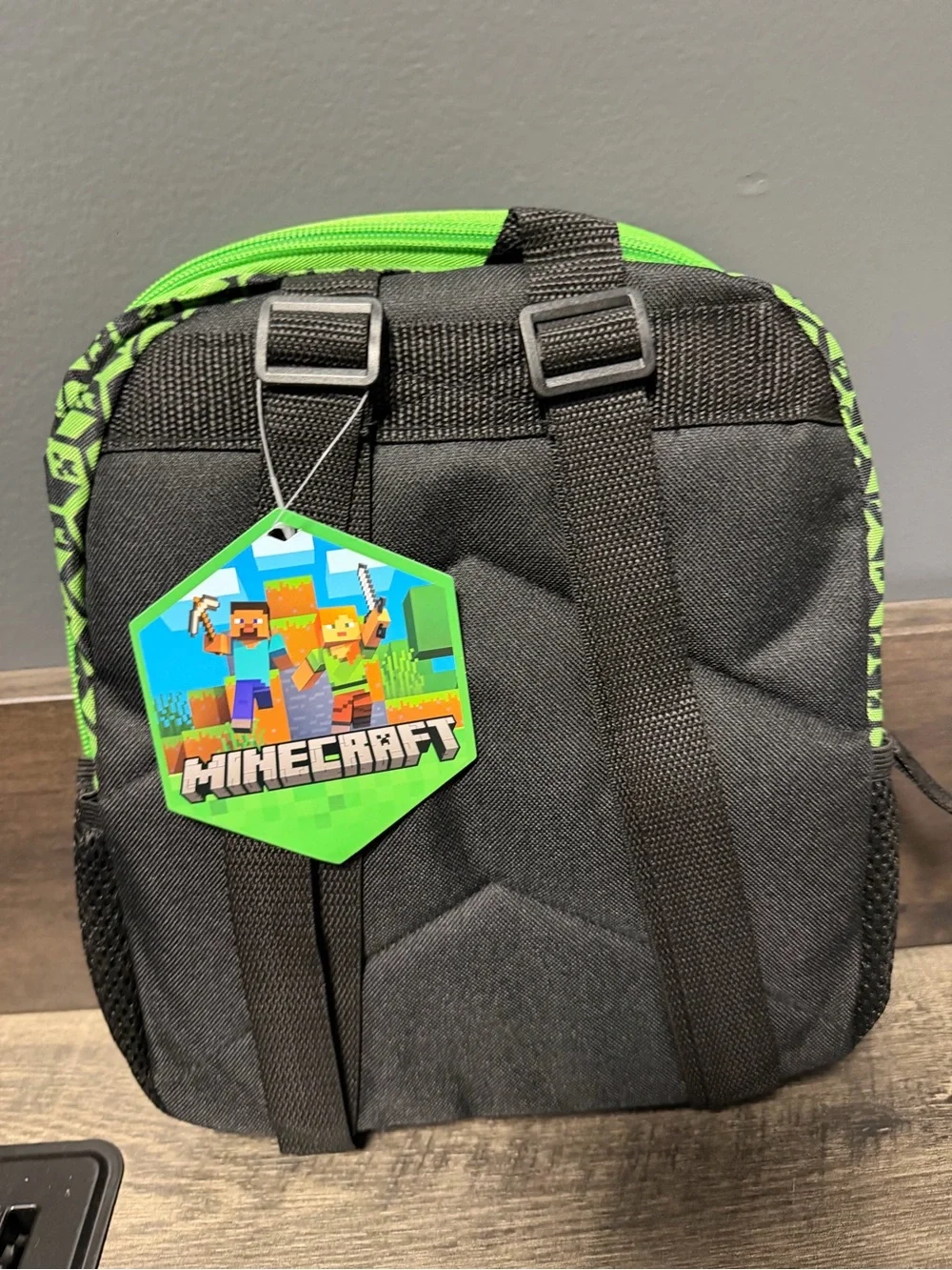 Brand New with Tags Kids Minecraft Green & Black Creeper Backpack